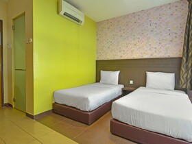 Capital O 90788 New Hotel 33 Permaisuri