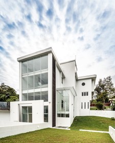 Changkat Duta Luxury Villa