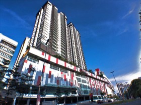 Chic Lifestyle Suites Glomac Residences