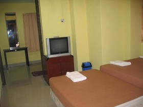 Cintamani Travellers Lodge