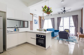CitiZen Old Klang Road By Plush