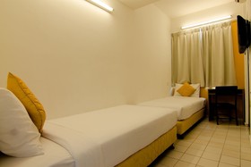 City Campus Lodge & Hotel