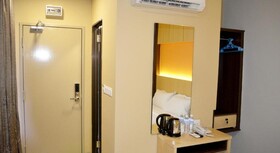 City Central Hotel