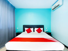 Comfort Hotel by OYO Rooms