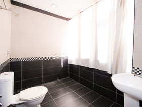 Comfort Hotel by OYO Rooms
