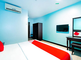 Comfort Hotel by OYO Rooms