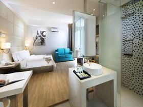 D'Majestic Place by Swiss Garden