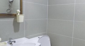 Alaxis Hotel