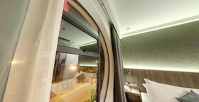 Flora by Crossroads Hotel