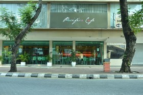 Grand Pacific Hotel