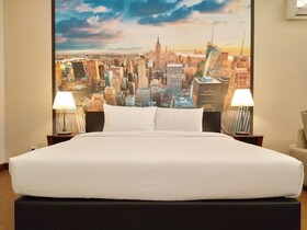 Grand Service Apt at Times Square