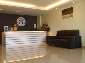 Hotel 77