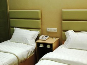Hotel Ocean Seventy Seven
