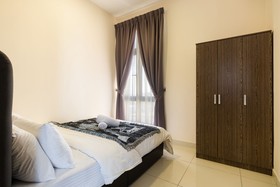 J.Dupion Boutique Suites by NowHere