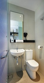 Komune Living & Wellness