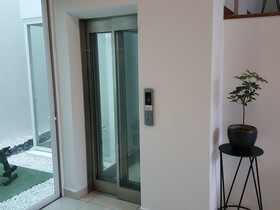 La Maison 100
