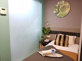 Leo Leisure Hotel