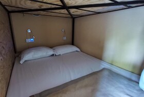 Leo Leisure Hotel