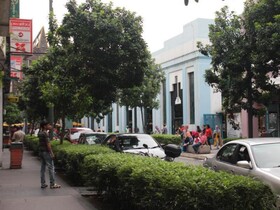Leo Leisure Hotel