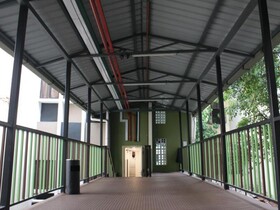 Leo Leisure Hotel