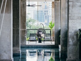 Lloyd's Inn