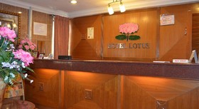 Lotus Family Hotel Medan Tuanku