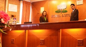 Lotus Family Hotel Medan Tuanku