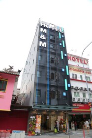 M&M Hotel