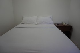 OYO 390 Mayview Glory Hotel