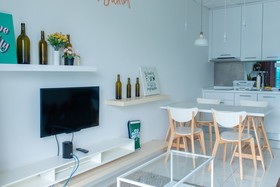 Mercu Summer Suites by Feel Homes