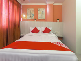 Super OYO 761 City Hotel