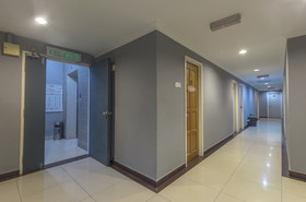 Super OYO 761 City Hotel