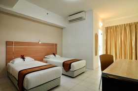 One-Stop Residence Hotel & Office