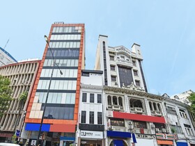 OYO 90572 J Hotel Masjid India