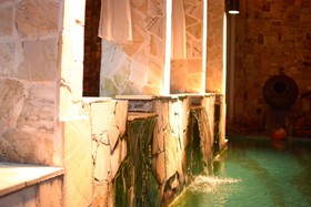 Pandora Spring Villa