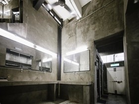 Paper Plane Hostel