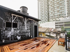 Paper Plane Hostel
