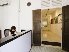Paper Plane Hostel