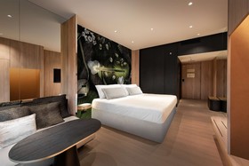 Parkroyal Collection