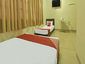 Parkway Inn Hotel by OYO