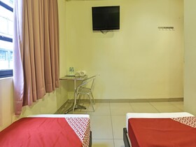 Parkway Inn Hotel by OYO