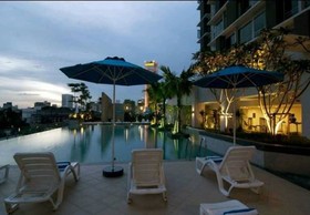 Pearl Suites Swiss Garden Residences
