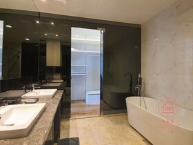 Platinum Suites
