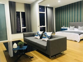 Platinum Suites by 7Stonez