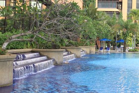 Rainbow Suites at Times Square