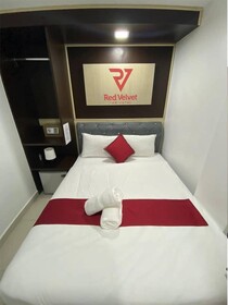 RedVelvetInnHotel