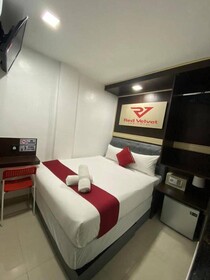 RedVelvetInnHotel
