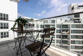 Regalia Residence Suite by Stay Hub