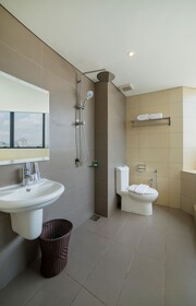Riccarton Capsule Hotel