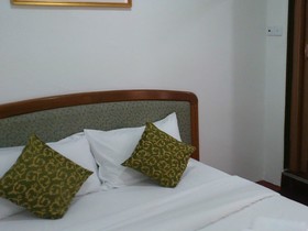 OYO 89562 Hotel Shalimar
